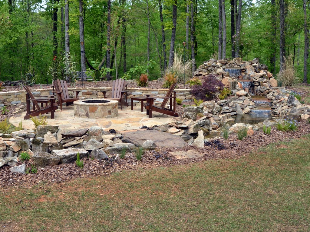 outdoor fire pit